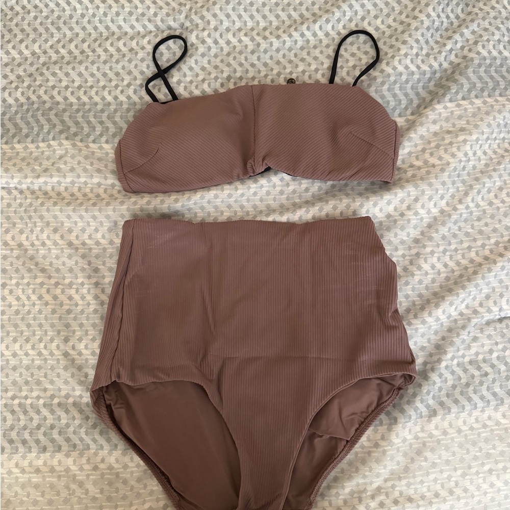 Lululemon Pool Play Reversible Bikini Set - image 3